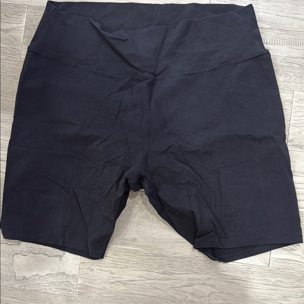 Design Lab Lord & Taylor Black Bike Shorts with Stretchy Fit